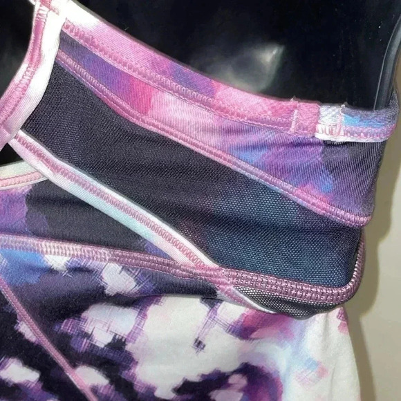 Lululemon 🍋4 Purple Sports Top /Tank - Picture 5 of 7